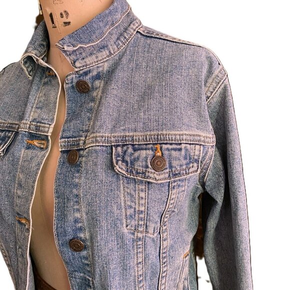 Vintage Levi's Strauss Trucker light wash denim jacket - Picture 3 of 10